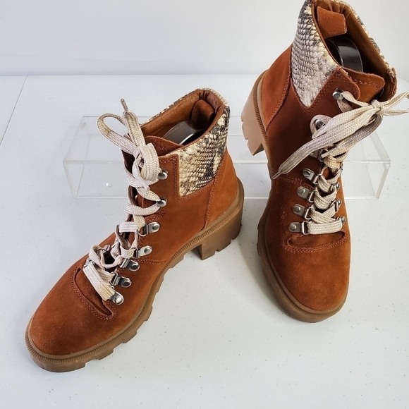 Dolce Vita Rubi Hiker Boot Size 8 Suede Snake Print Accent Chunky Y2K Lug Sole - Picture 11 of 15